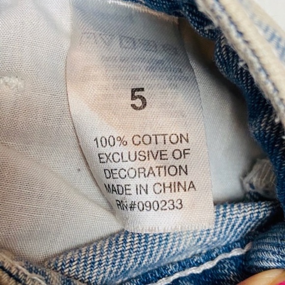 Roxy | High Waist Floral Lace Acid Wash Shorts 5 - Picture 5 of 5